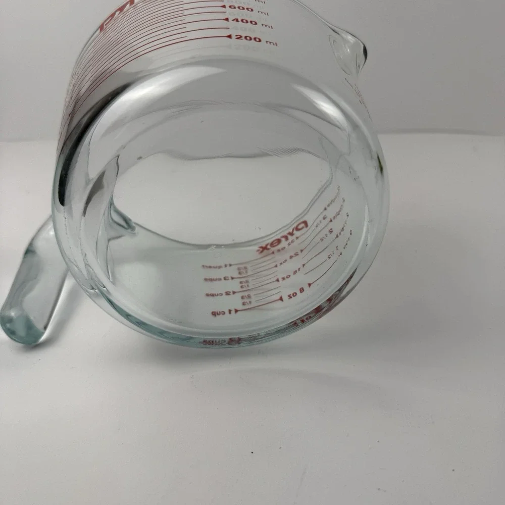 PYREX Measuring 4 Cup Glass 32oz RED Lettering Made USA Corning NY